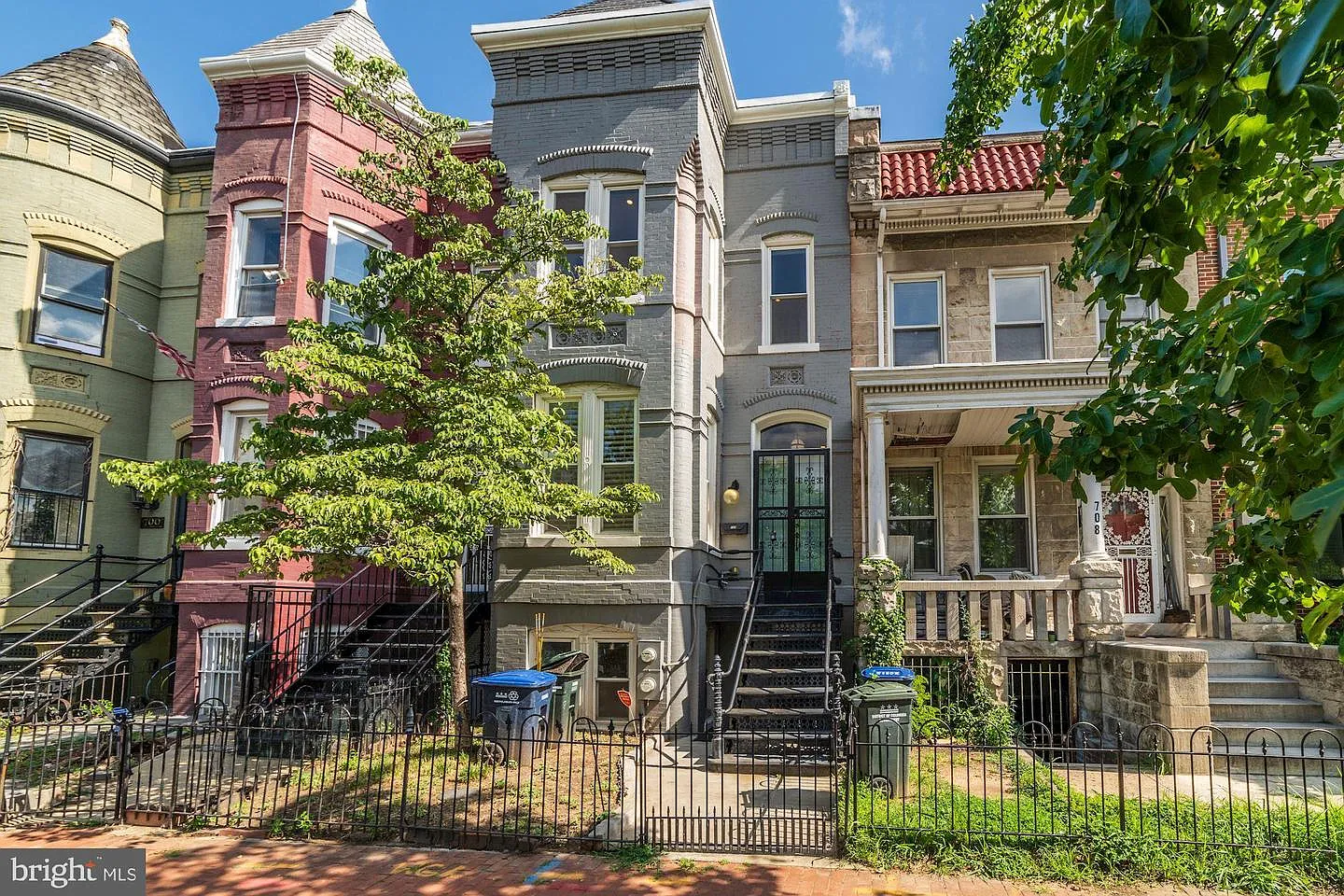 Union Healthcare supportive residence featuring modern Class A housing with secure entry and welcoming architecture in a DC neighborhood